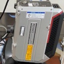 白色干渉型レーザー変位計