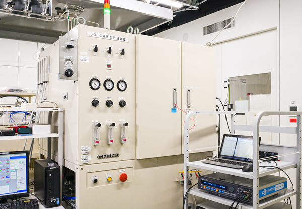 Electrochemical testing system