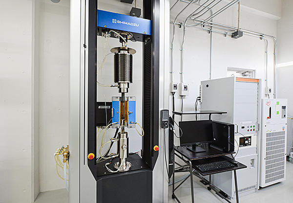 Environmental mechanical testing system