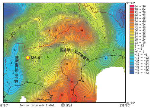 図5　3月15日静岡県東部の地震（M6.4）の震央周辺の重力異常図（産総研，2004）