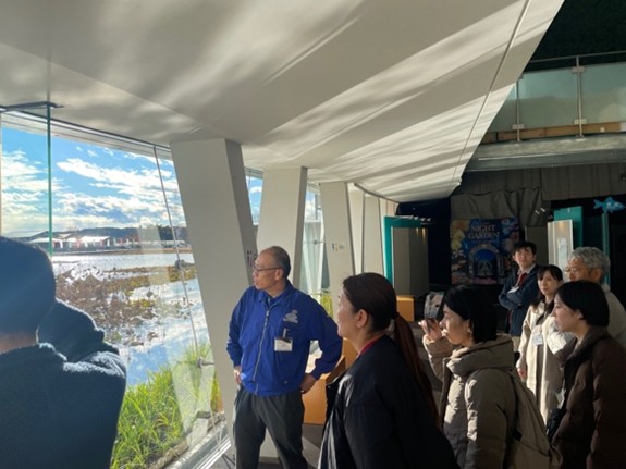 辺さんの館内案内