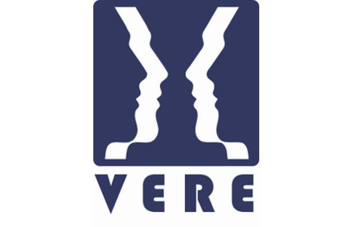 VERE - Virtual Embodiment and Robotic Re-Embodiment