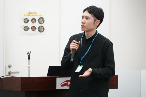 KDDI総合研究所 東條 直也 コアリサーチャー 講演の様子