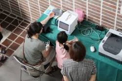 血管年齢測定装置を使ってみようイメージ写真