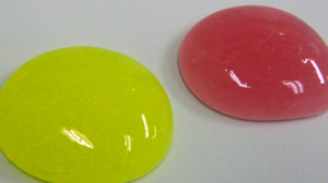 光るスライムをつくってみよう！イメージ写真